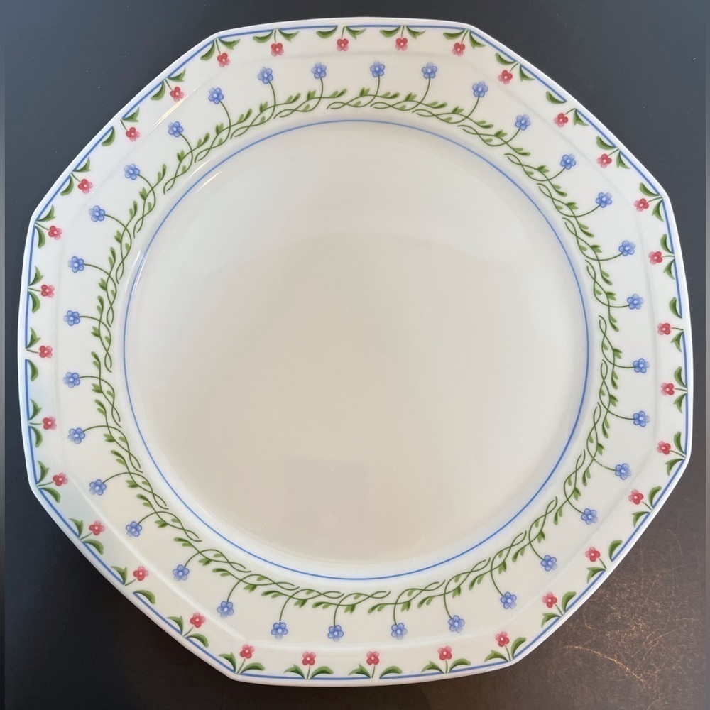 Mikasa Chop Plate - Serving Platter  Younger than Springtime  Bali Hai